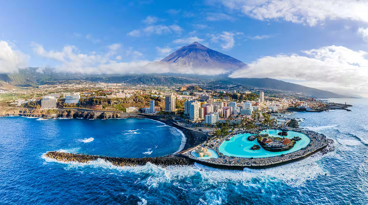 Santa Cruz de Tenerife waterfront