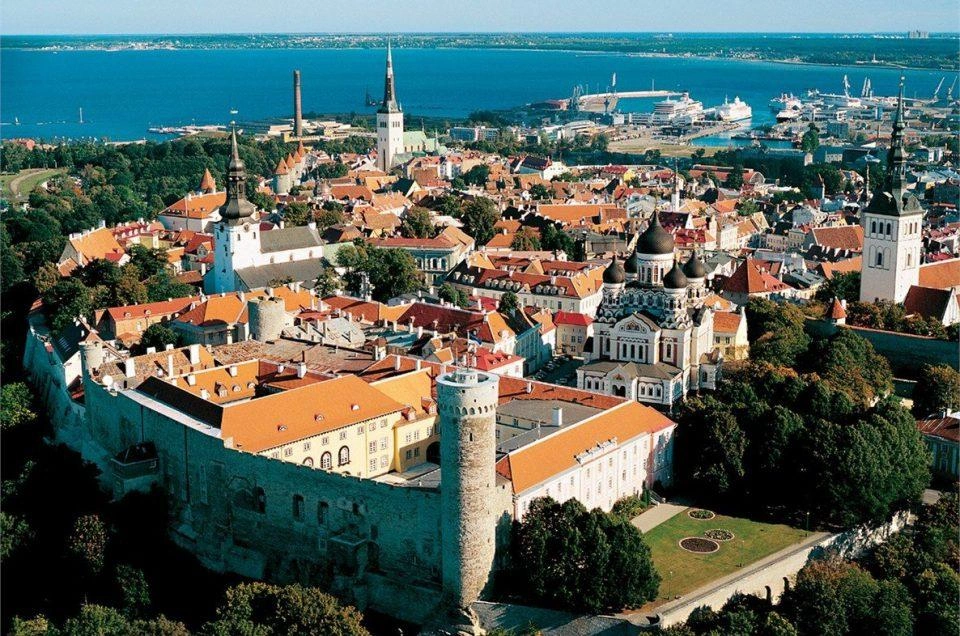 Tallinn medieval old town and Estonia visitor highlights