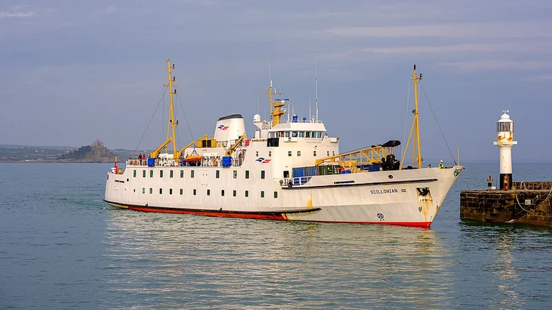 Scillonian III, operated by Isles of Scilly Travel, arriving at Penzance