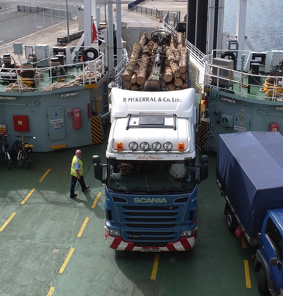 Example: Scania R480 boarding the Rothesay ferry with timber